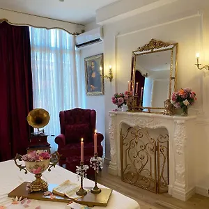 Royal Apartment